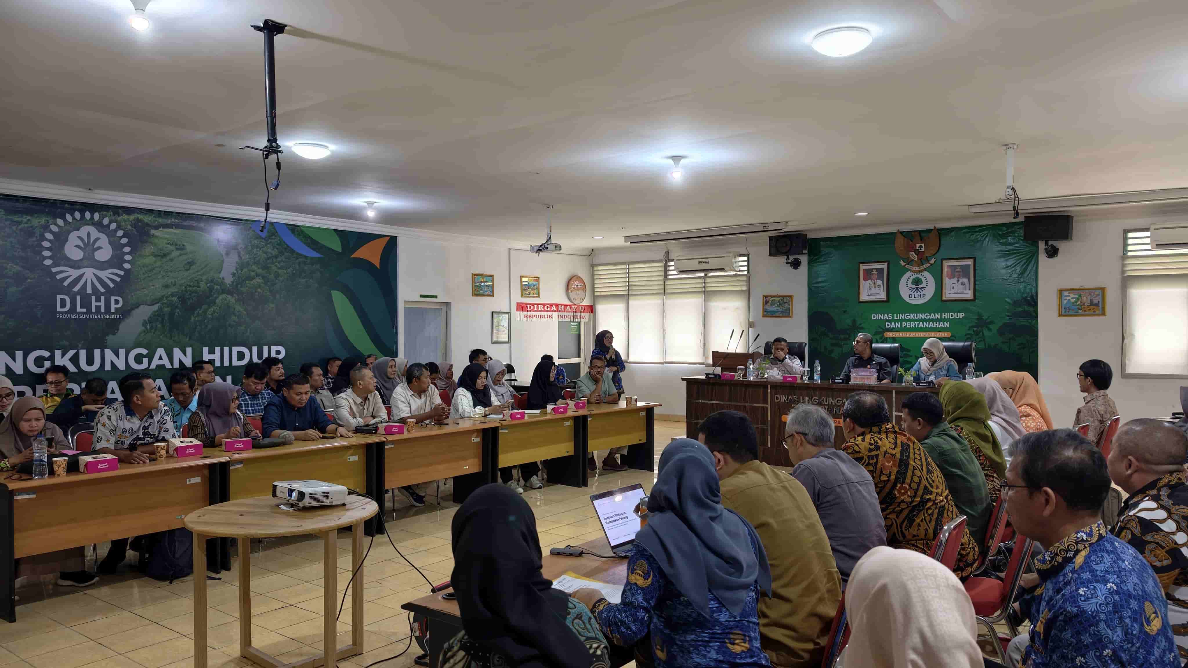 Coaching Clinic Pengelolaan Laboratorium Lingkungan Hidup wilayah sumatera bersama pusarpedal kementrian lingkungan hidup