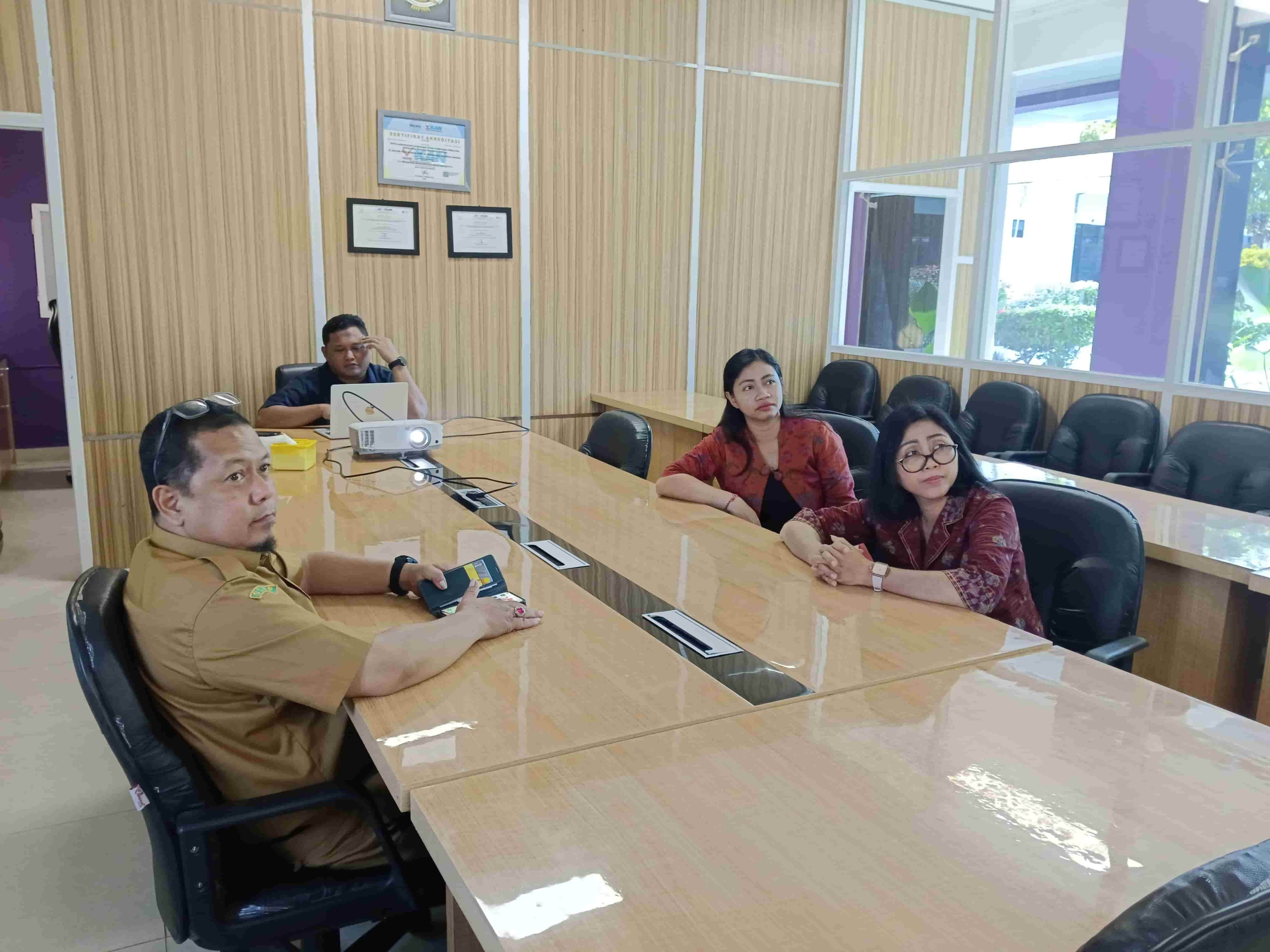 Kunjungan DKLH Provinsi Bali 